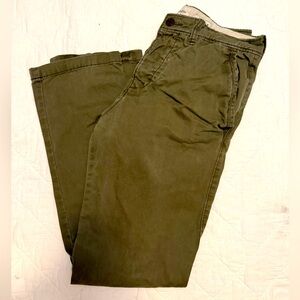 Abercrombie & Fitch Olive Green Men’s Pants Size 32x34